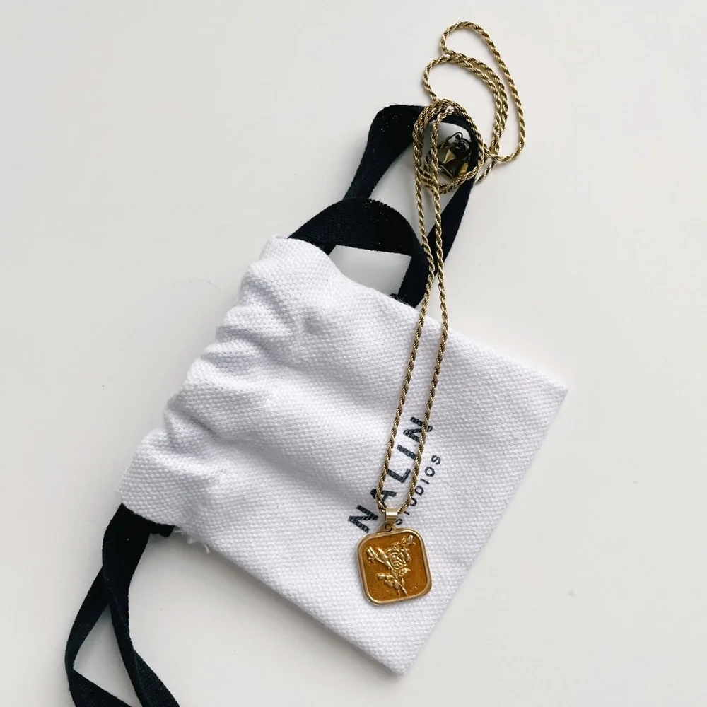 14k Gold Vermeil Nalin Studios Shiny Gold “Rose” Square Coin Medallion Necklace - Picture 6 of 10